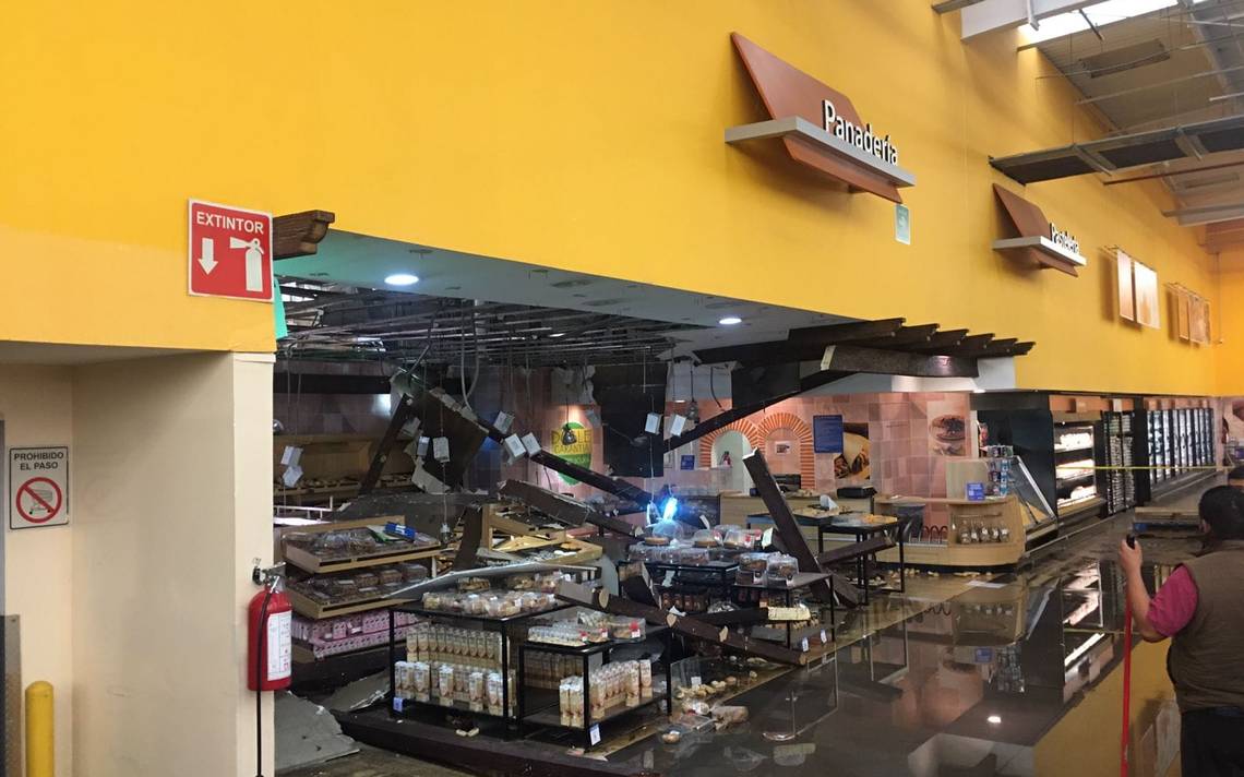 Cae Parte De Techo De Tienda De Autoservicio En Ecatepec Tras Fuerte Lluvia El Sol De México 